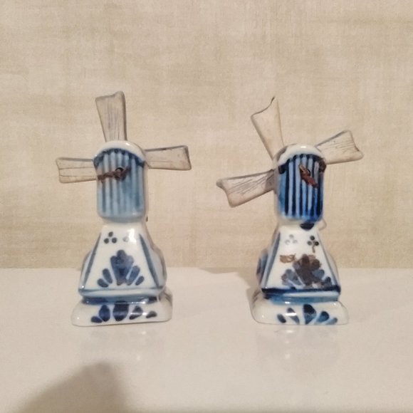 Windmill Salt & Pepper Shakers - Picture 3 of 6